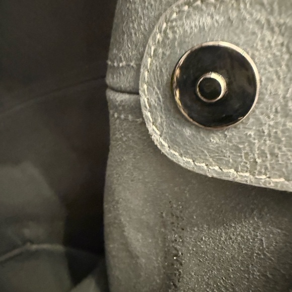 CHANEL Nubuck Camelia Gray Vintage Shoulder Bag with Elegant Chains - Picture 9 of 17